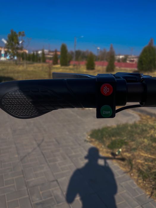 Продается Электросамокат в идеальном состоянии. С малым пробегом