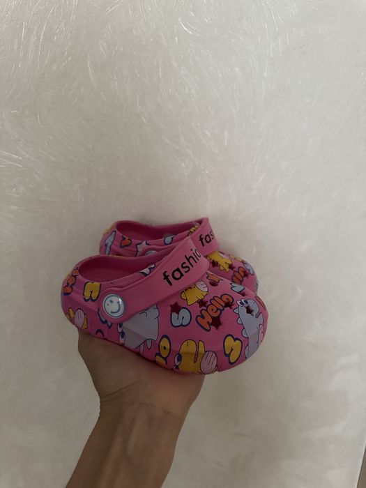 Продам кроксы детские