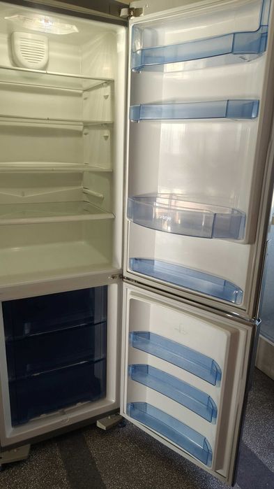 Дизайнерски хладилник Gorenje RK63341E 185/60/60 с Проблем