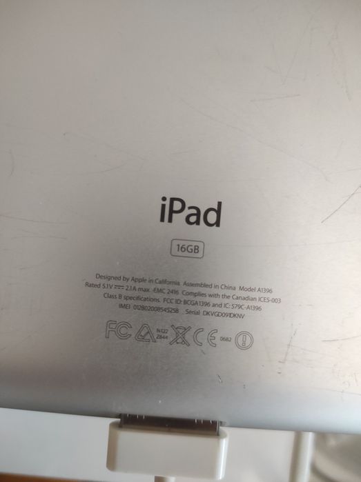 iPad 16GB model A1396 за части