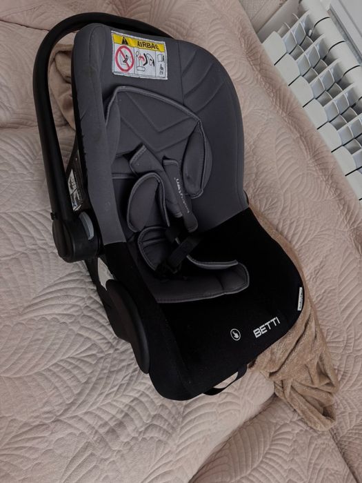 Детское автокресло