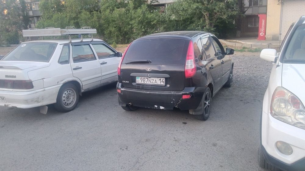 Лада Калина 1 Хетчбек. 2011