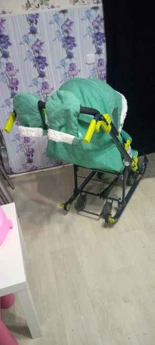 Продам санки -коляску