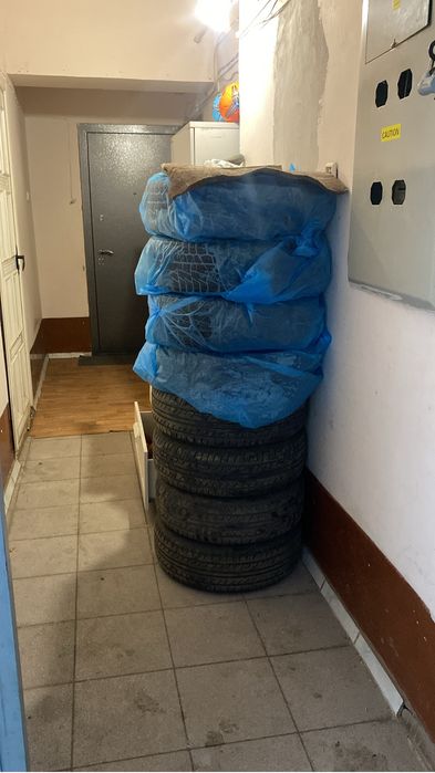 Продам резину 185/65 R15