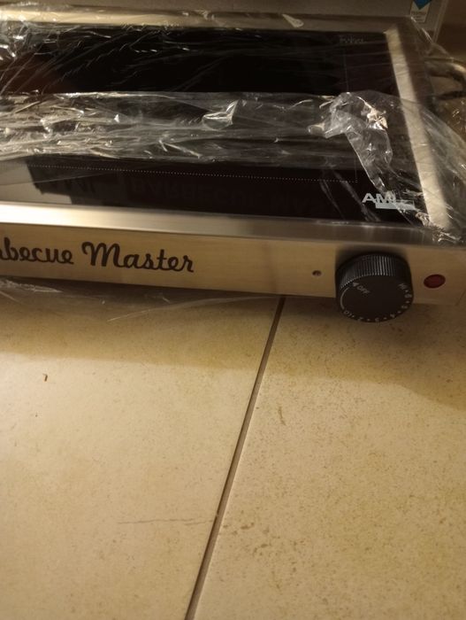 Grătar electric Barbecue Master AML 0102