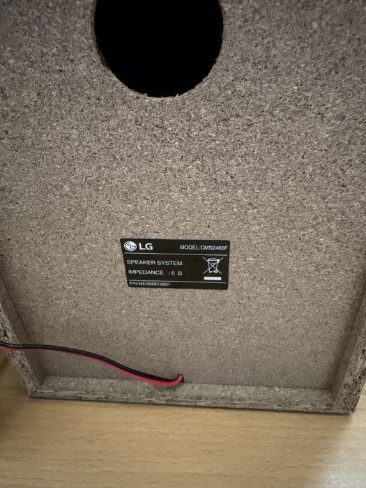 Boxe LG CMS2460F stereo 6Ω set 2 bucăți