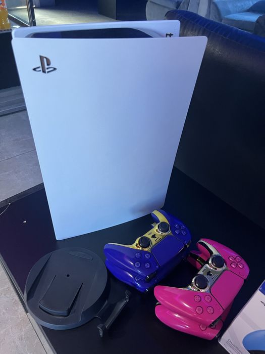 продается playstation 5