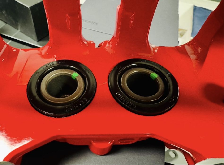 Пълен комплект спирачни апарати Brembo om Porsche Cayenne 958