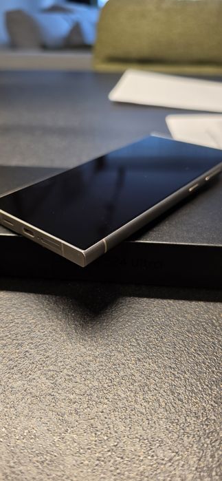 Samsung Galaxy S24 ultra grey  сив
