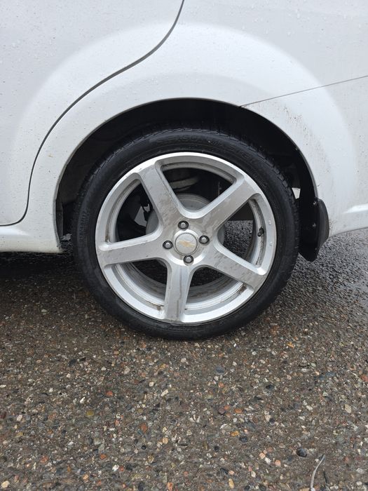 Продаю Диски vossen 7×17R