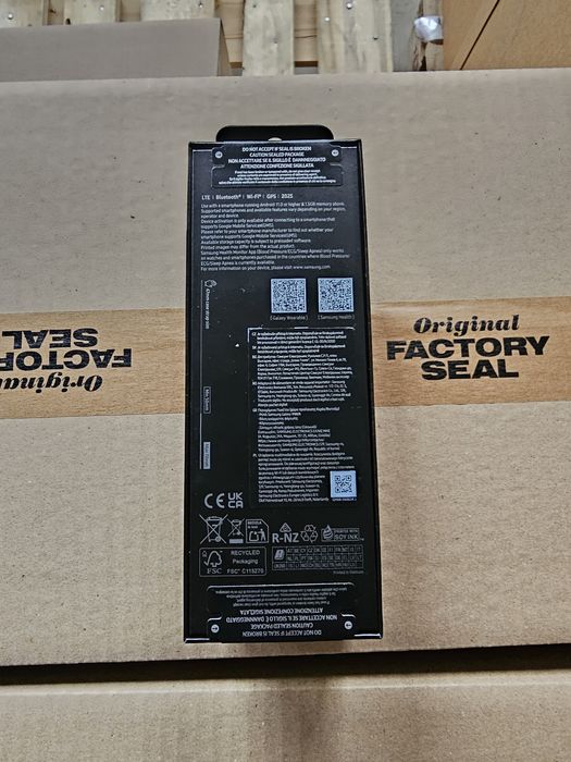 Samsung Galaxy Watch Ultra Нов