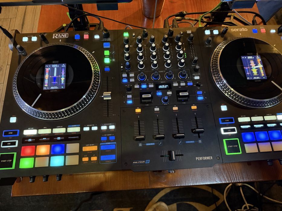 Rane Performer serato dj console