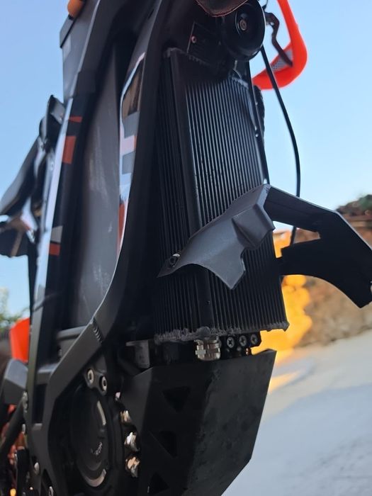 Sur-Ron Light Bee 72V / 70AH
