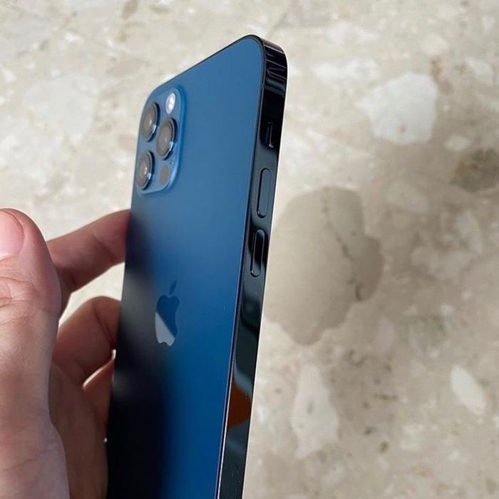 Iphone 12pro 256гб 77%