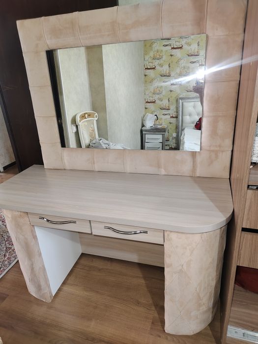 Новый туалетная стол