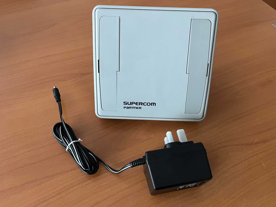 Supercom Partner 32M Turbo - оригинален аксесоар за Nintendo SNES конзола