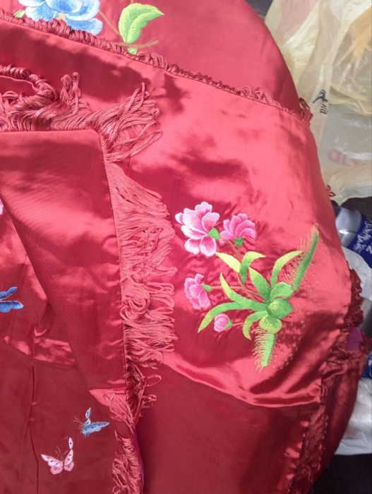 Покрывало плюс две наволочки