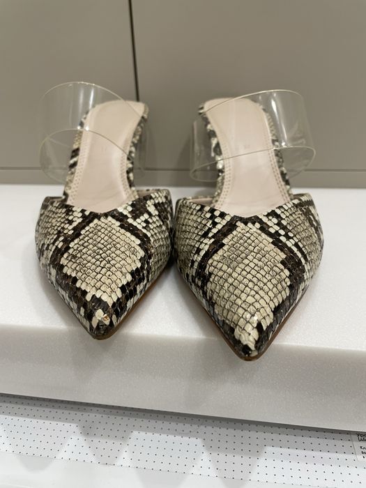 Продам обувь женскую летнюю