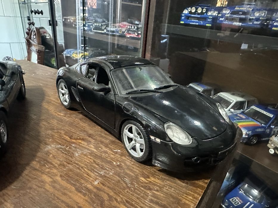 Machete 1:18 - diverse modele