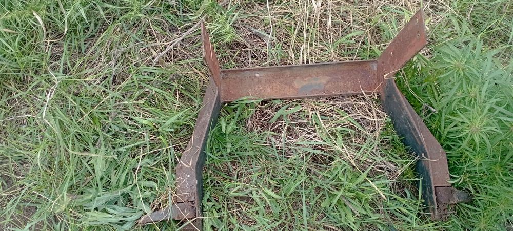 Продам отвал двухсторонний