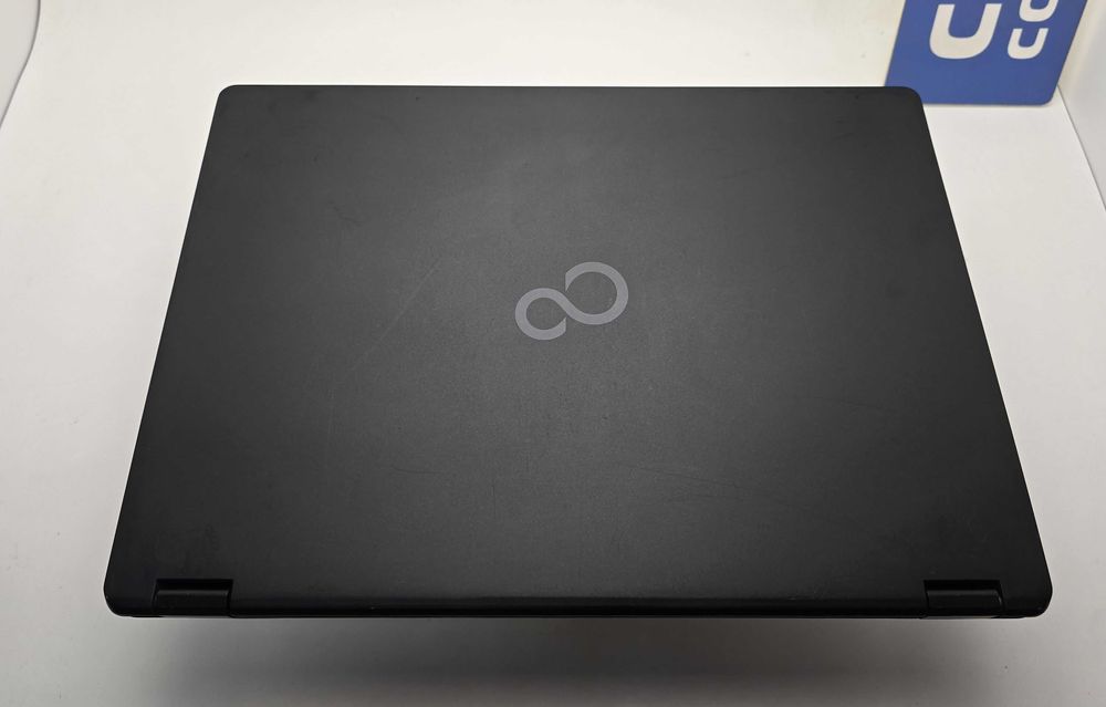 Fujitsu LifeBook U749  i5 8250U/8GB/256SSD/FHD/Подсветка