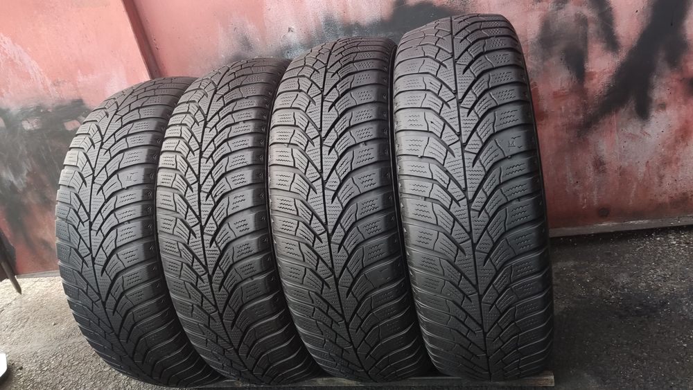 4бр. зимни гуми 185/65/15 Kumho Winter Craft WP52 
dot22