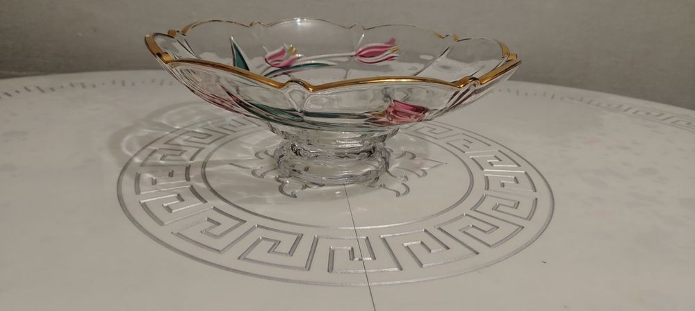 Фруктовница в отличном состоянии