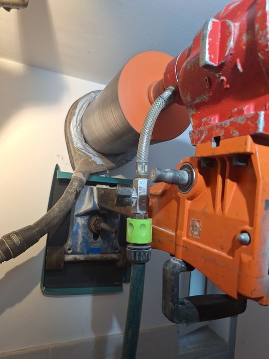 Carotari/Ct Ac Hotă,Taieri pereti palci asfalt,Azi,disponibil