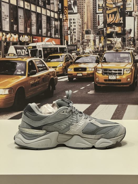 New Balance 9060 Gray