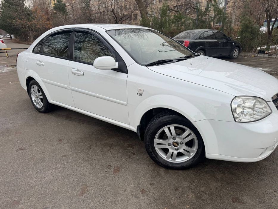 Lacetti avtomat super