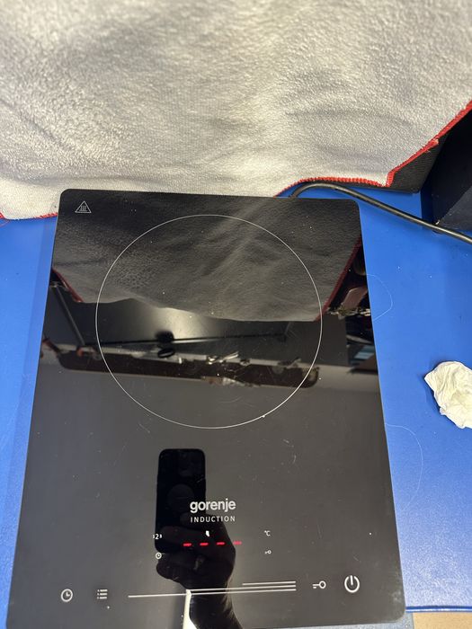 Plita cu inductie Gorenje profesionala.