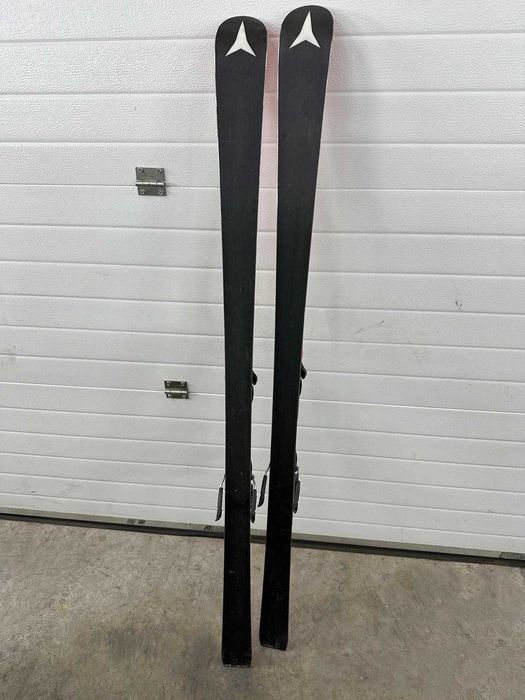 Schiuri Atomic Redster G9 Titanium Powered 166cm