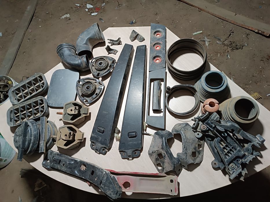 На Ауди 100с4 а6С4