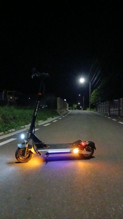 Vând trotinetă electrică KuKiring M4 max