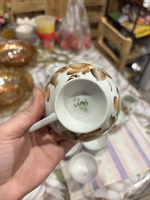 Винтажный чайный сервиз