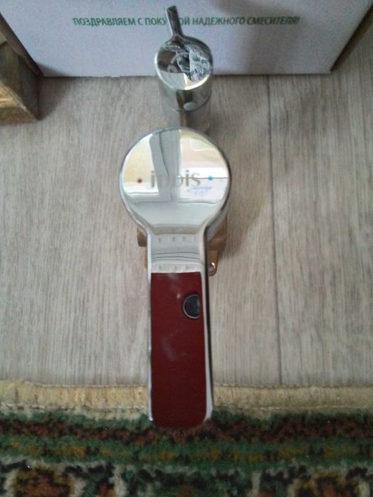 Продам смеситель скрытого монтажа