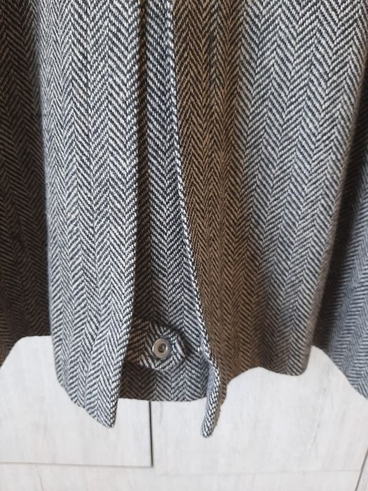 Пальто серое в клетку