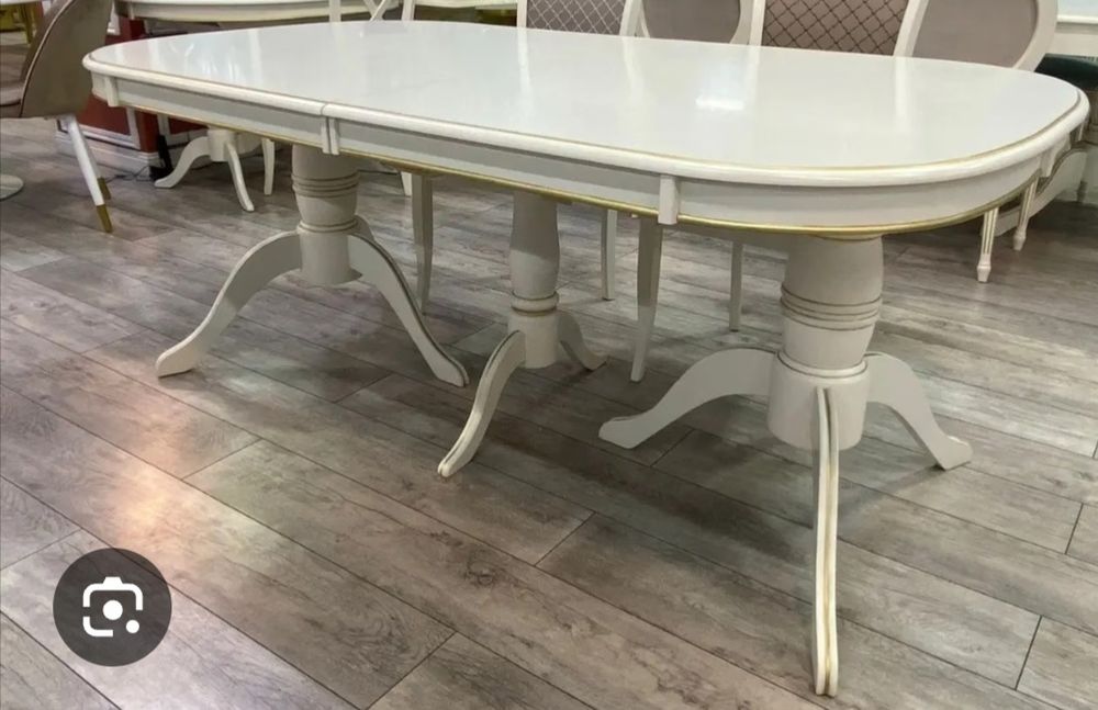 Стол для гостиной