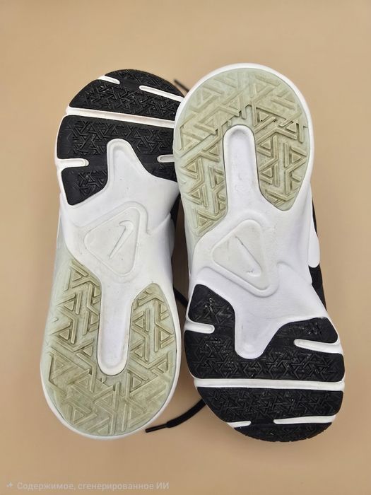 Продам кроссовки Nike Legend Essential