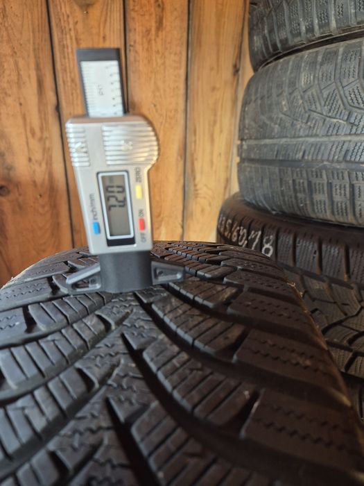 De vanzare 4 anvelope Hankook 195 45 16