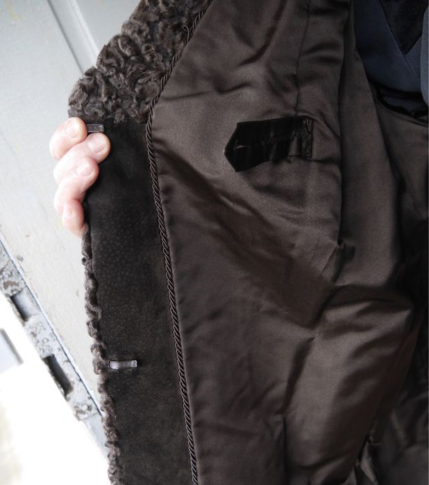 Palton de damă maro astrahan