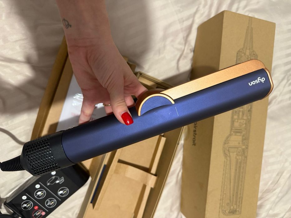 Vand dyson airstrait HT01