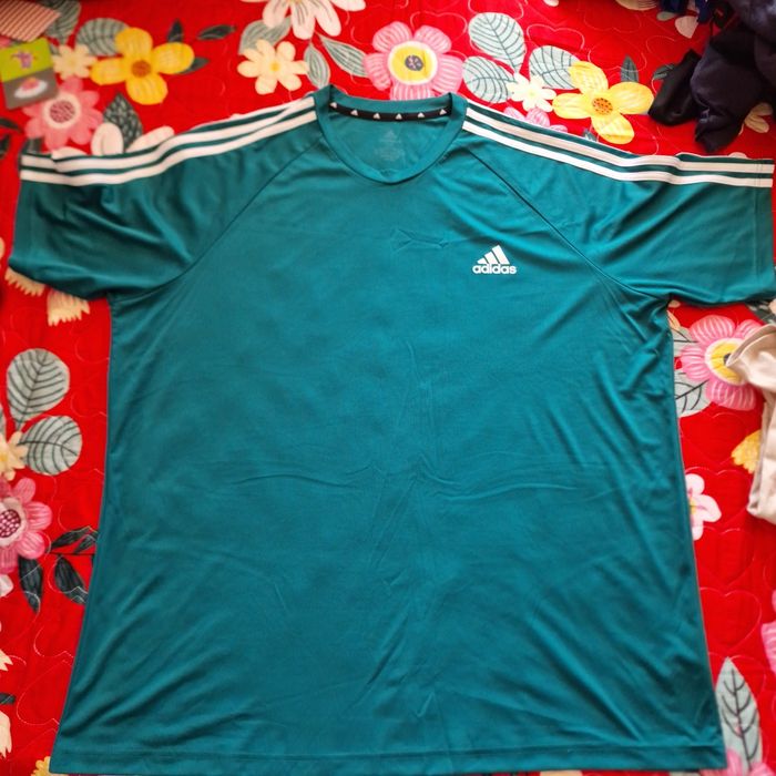 Tricouri adidas barbati