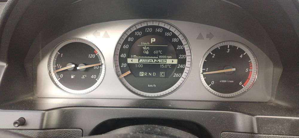 Продавам  Мерцедес C220 cdi  AMG