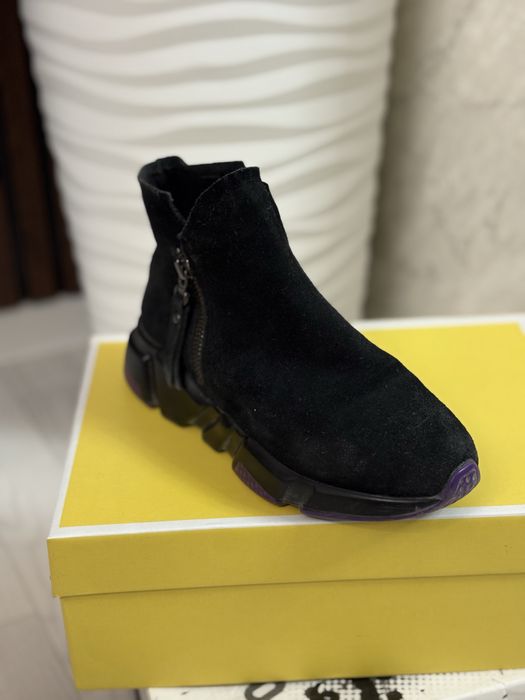 Крассовки сатылады