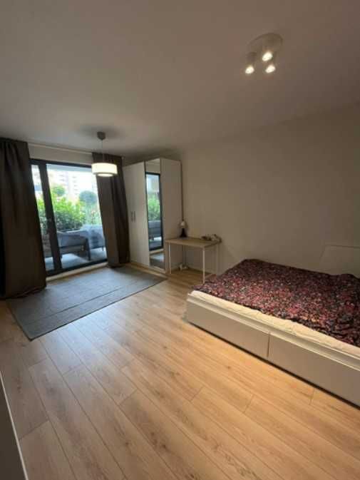 Дава се под наем Тристаен апартамент в София, Младост 4 - 100 кв.м за 896.58 € - Снимка #4