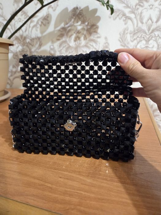 Сумочка из бусины.Новая.