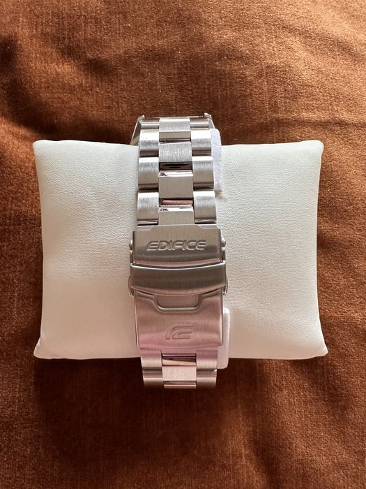Ceas Casio Edifice EF-527D-1AVEF