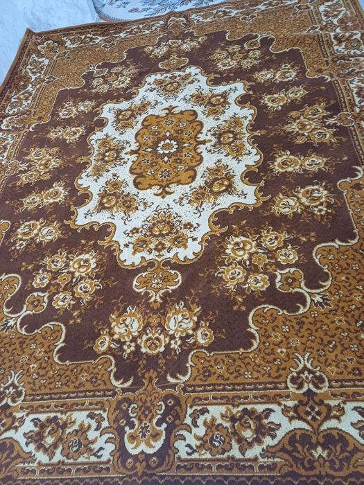 Продам ковер 3х4