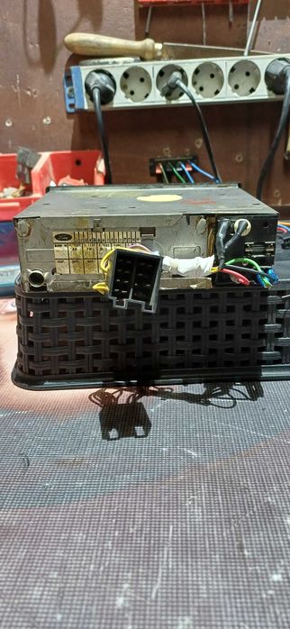 radio casetofon auto :pretabil clasic car